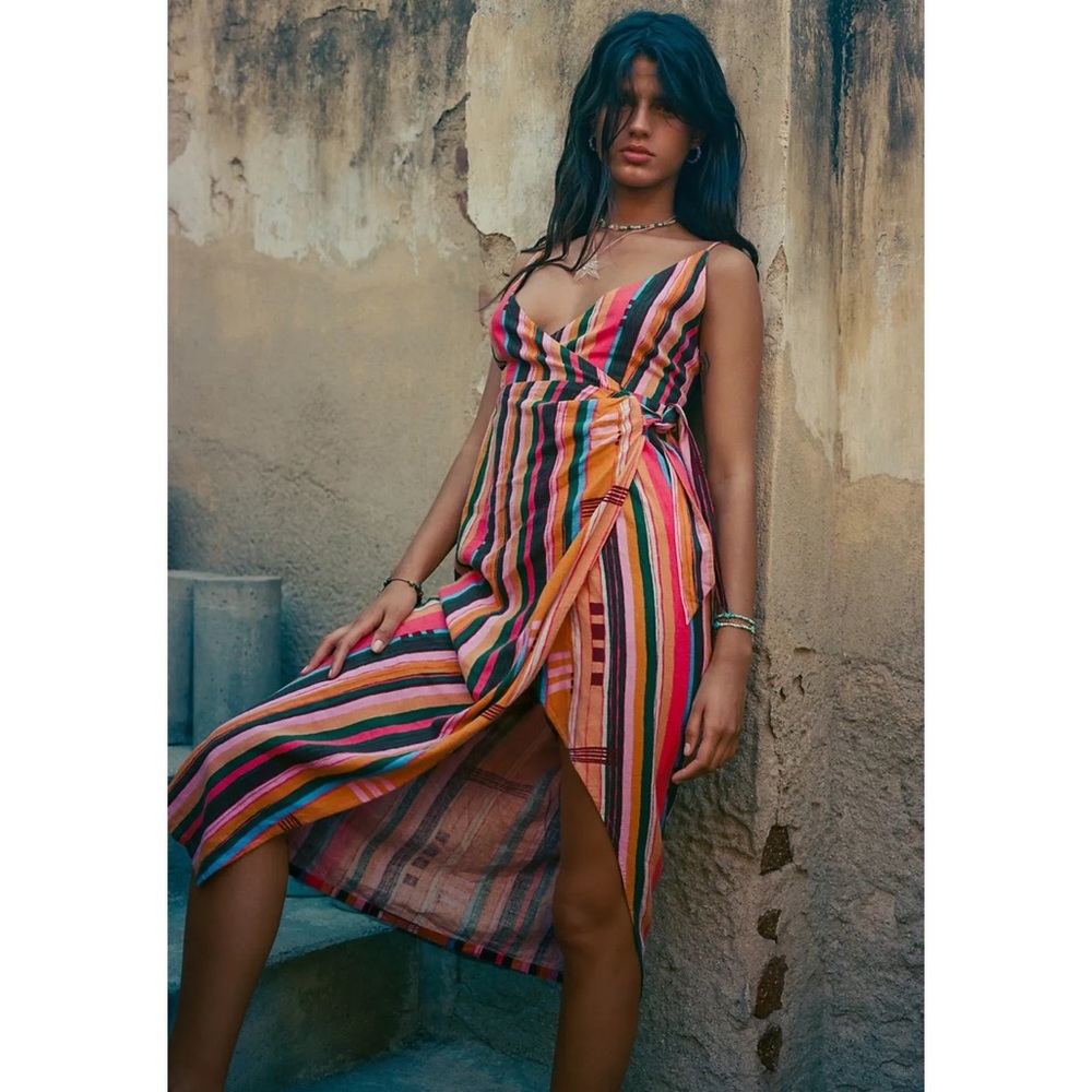 Urban Outfitters Flashing Lights Midi Wrap Dress - Picture 4 of 11